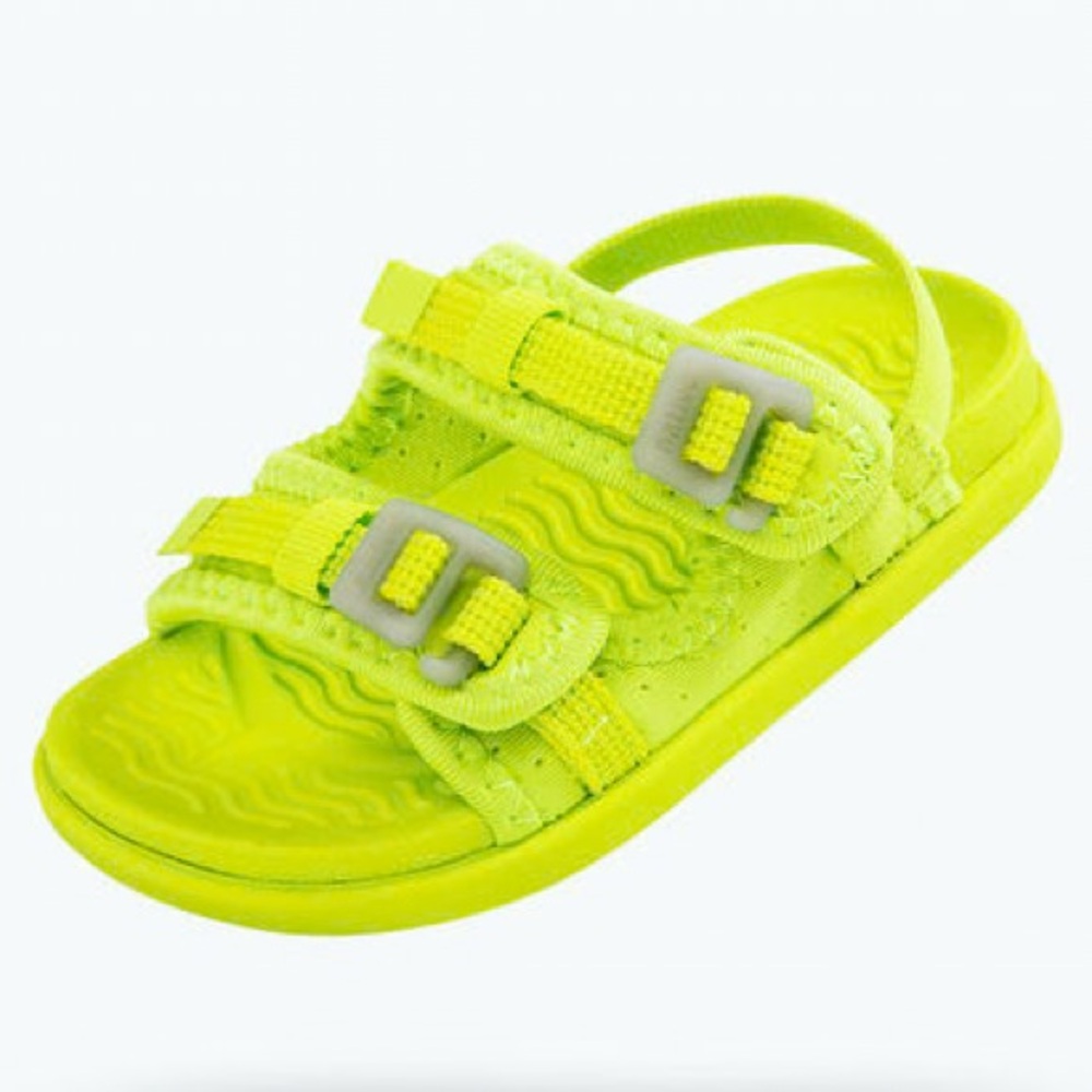 Native Davis Sandals Chartreuse Green size C12